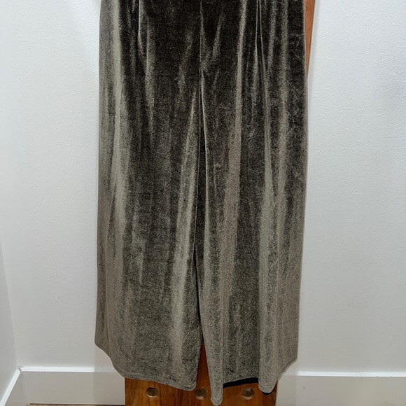 MPC Green Velvet Jumpsuit - Picture 7 of 10